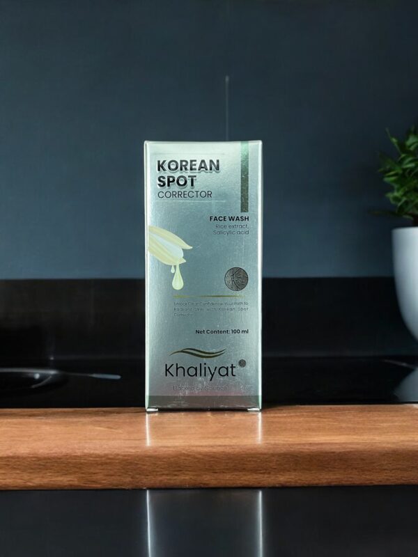 Khaliyat Korean Spot Corrector FAce Wash